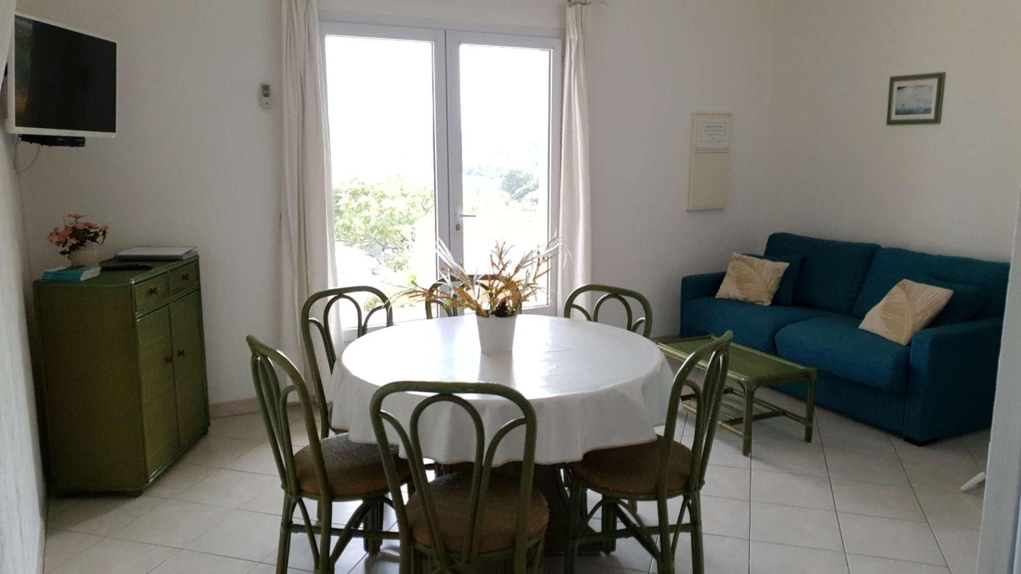 Liccia Di Furu Aparthotel